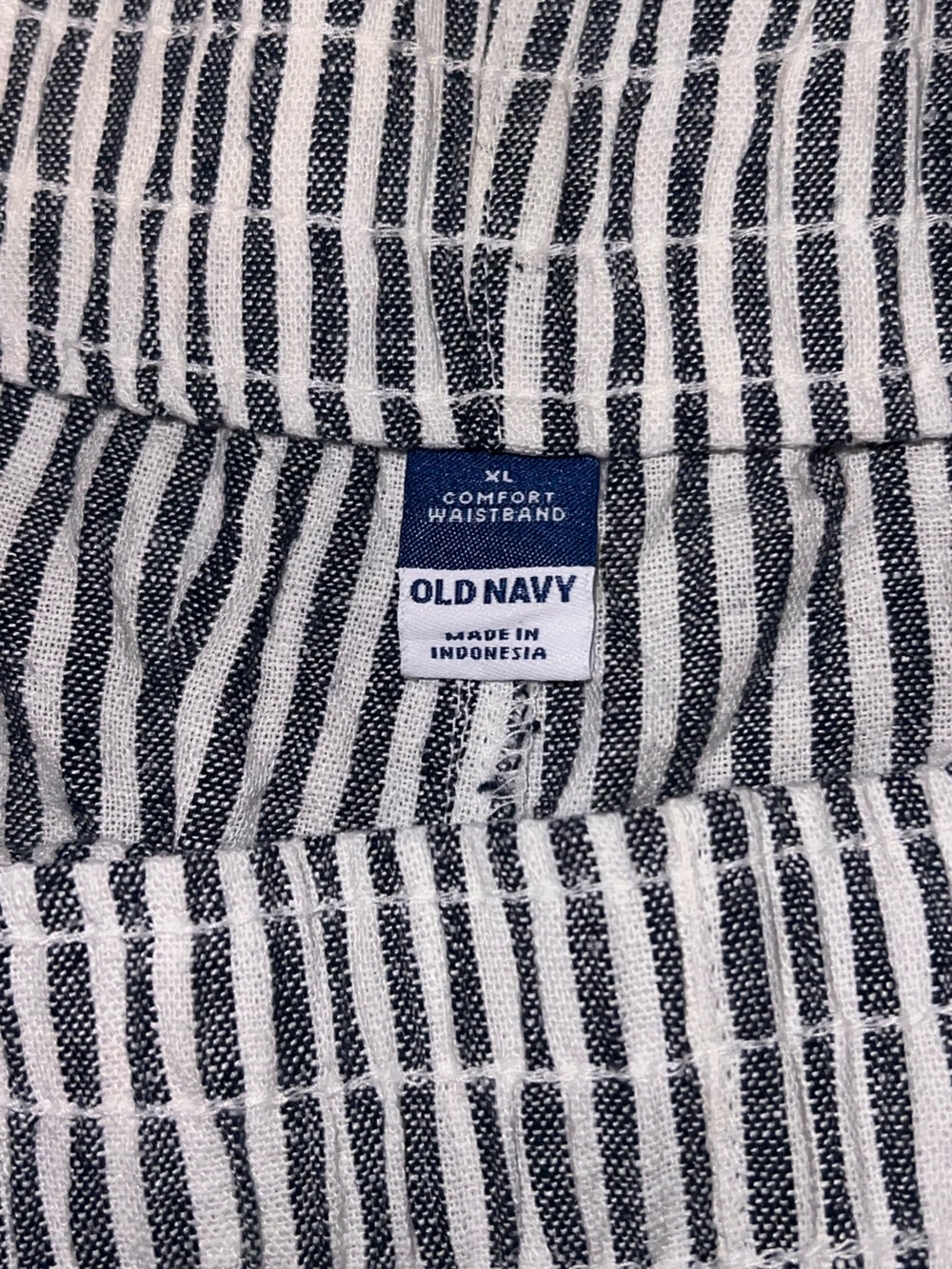 Old Navy Navy Blue & White Striped Linen Women's Shorts - Picture 2 of 5